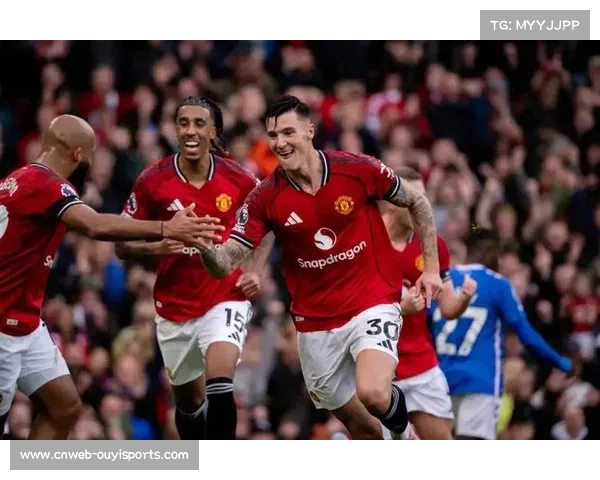 舍什科替补出场半小时7对抗0成功，曼联锋线新援表现挣扎